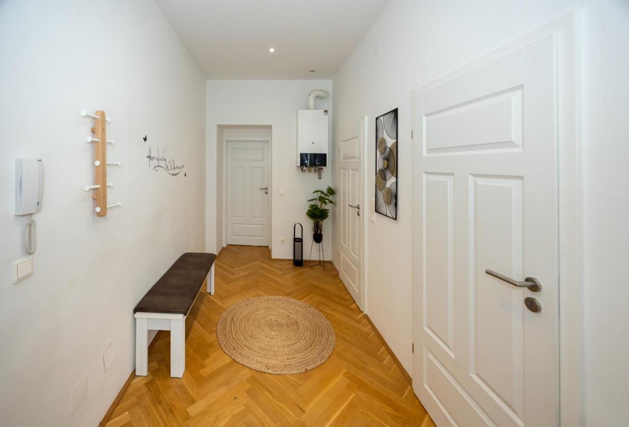 Delightful 1 Bedroom Near Schoenbrunn And Westbahnhof With Big Porch Viena Exterior foto
